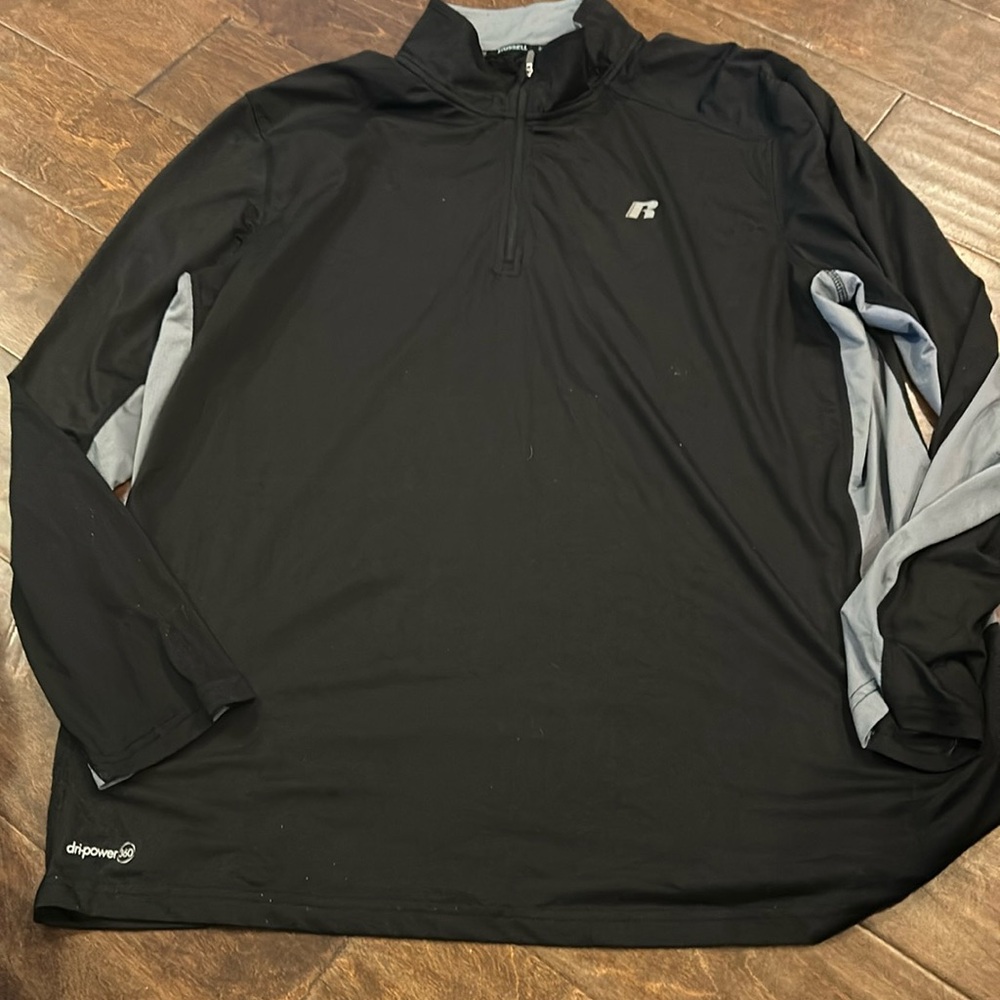 Russel black and grey 1/4 zip front size xl